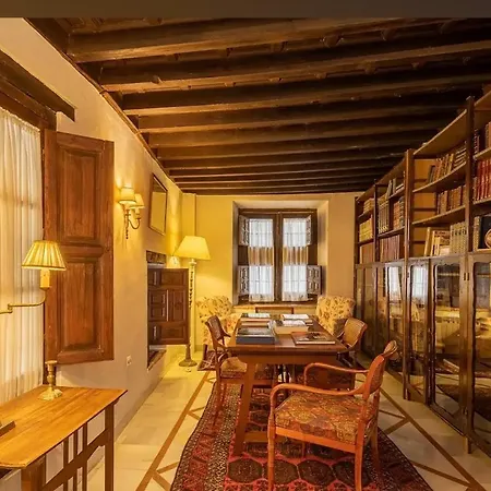 فيلة Casa De Lujo Frente A La Alhambra غرناطة